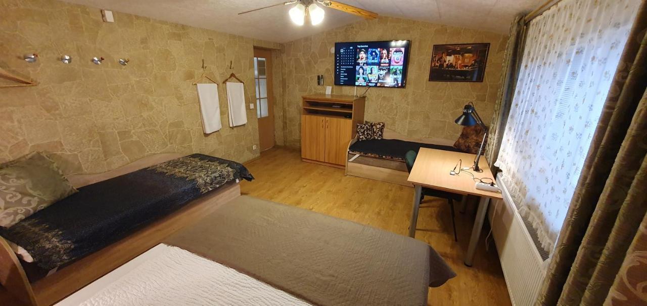 Aparthotel 4 ,, Cosy House Billiard " - Sauna & Parking Kowno Zewnętrze zdjęcie